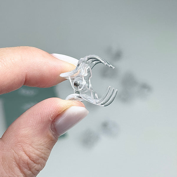 🌿 Pinces Transparentes pour Tuteurs – Lot de 10