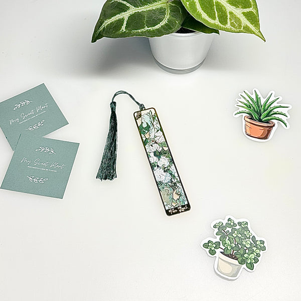 📖 Marque-Page en Métal avec Pompon