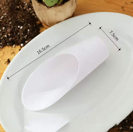 🌿 Pelle de jardinage en plastique Blanche