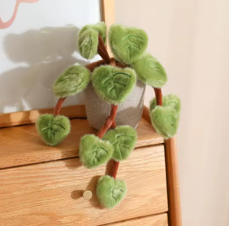 Peluche Plante  – Feuilles Cœur Ultra Douces 🌿