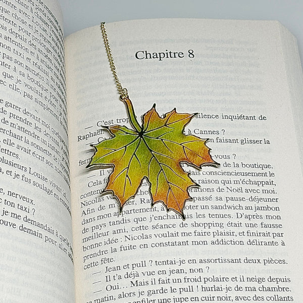 📖 Marque-page en métal – Feuille