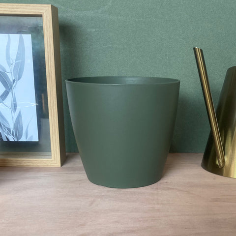 Cache Pot Kaki Plastique M